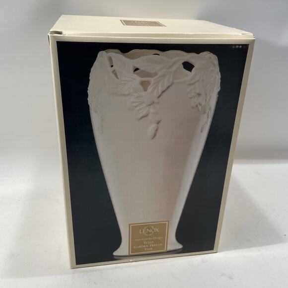Lenox Tulip Garden Trellis Vase 9.5" - Picture 1 of 7